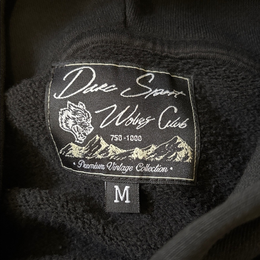 Darc Sport Black Wolves Hoodie Size: Medium NWT - Picture 5 of 7